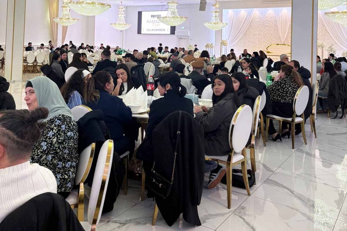 MB Food müşterileri ve çalışanları iftar sofrasında buluştu