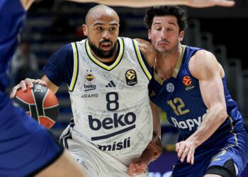 Fenerbahçe, Euroleague’de Maccabi Tel Aviv’e 94-89 yenildi