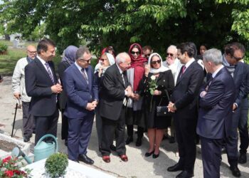 Fransa’da Osmanlı hanedan mezarlarına bakım çalışması