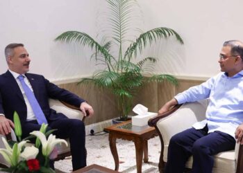 Fidan, Bangladeş Başbakanı Tarık Rahman ile görüştü
