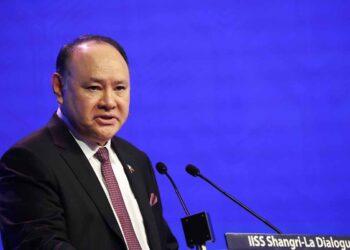 Pekin, Filipinler Savunma Bakanı ve ailesine yaptırım uyguladı