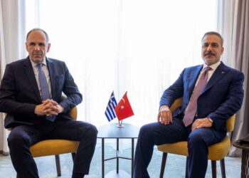 Hakan Fidan, Sofya’da Yunanistan Dışişleri Bakanı ile görüştü