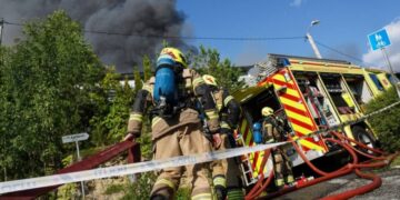 Norveç’te 100 yılın yangın faciası  onlarca ev küle döndü
