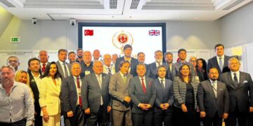 Türk-İngiliz ilişkilerinin 175 yıllık hikâyesi Londra’da sergilendi